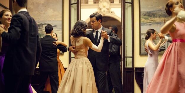 «Киномания» выбрала 5 фильмов испанского секс-символа, посмотрев которые, легко убедиться в том, что амплуа Касаса гораздо шире, чем бунтарь и романтик Аче из «Трех метров над уровнем неба».