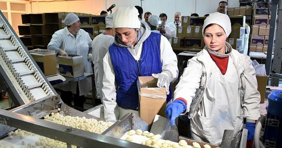 Краснодарский край перерабатывающая промышленность. Кубанский бекон Курганинск. Заводы Краснодарского края. Перерабатывающая промышленность. Пищевая и перерабатывающая промышленность.