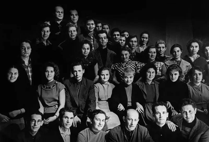На фото — артисты театра «Современник». Из открытых источников
