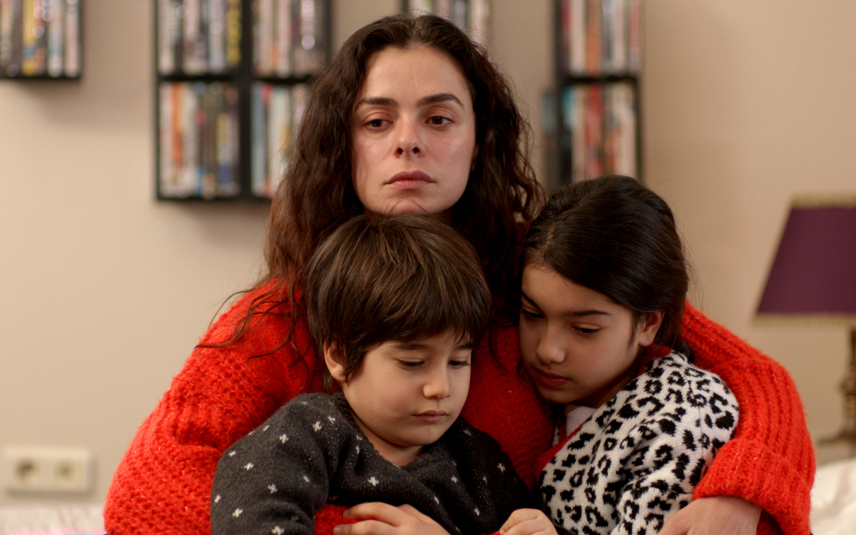 женщина турецкий на русском. вторая дама сериал. Kardeslerim сериал doruk. сериал моя женщина. женщина турецкий на русском.