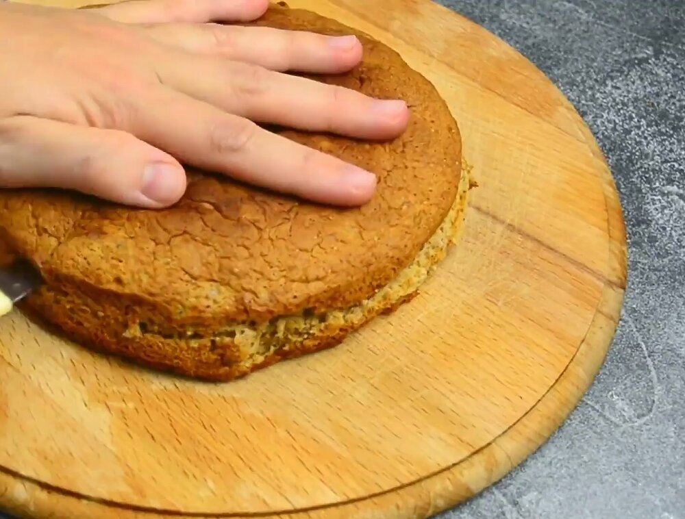 Бисквит с изюмом – пошаговый рецепт приготовления с фото