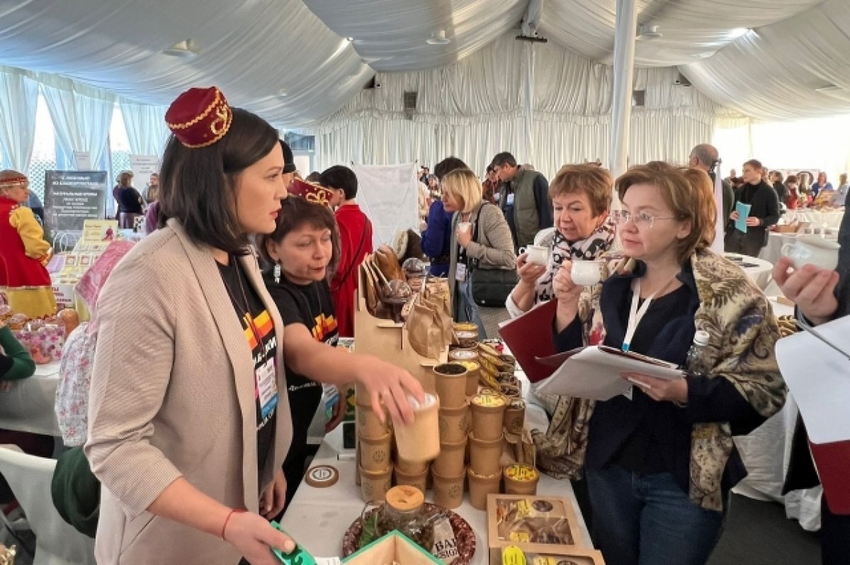    Идеи туристических сувениров из Башкирии получили 8 гран-при и 24 награды