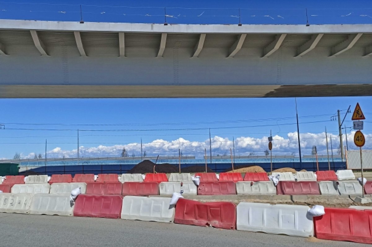    Часть Приморского шоссе в Петербурге перекроют до лета 2023 года