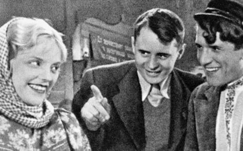 Марина Ладынина, Иван Пырьев и Николай Крючков на съемках фильма "Свинарка и пастух", 1941