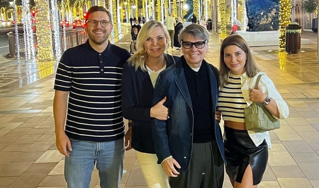 Дочь валентина юдашкина фото Марина Юдашкина показала семейные снимки Родители и Дети Дзен