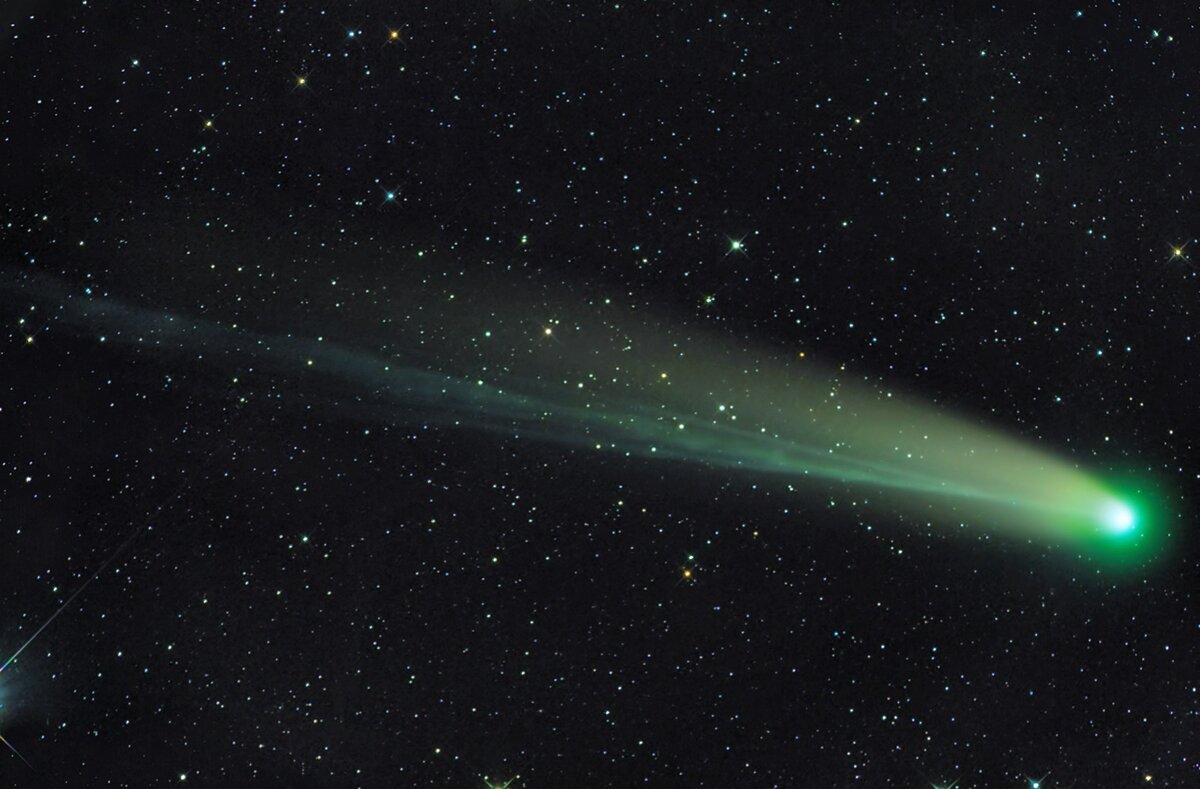 Какая комета приближается к земле. Зеленая Комета 2023. Комета c/2022 e3. Комета Нисимура. Комета кт 50.