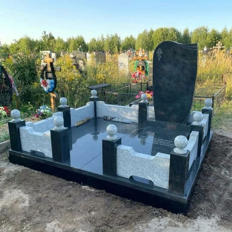 Памятники, изготовленные компанией "Ритуал  Pro"