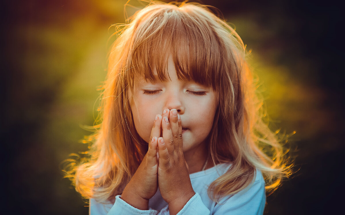 МОЛИТВА МАЛЕНЬКОЙ ДЕВОЧКИ