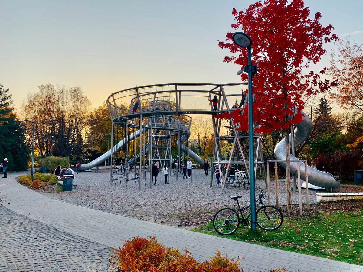 площадка салют в парке горького