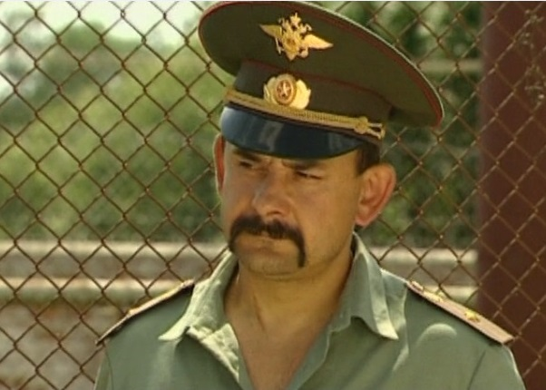 Евгений Серов в роли начальника колонии https://yandex.ru/images