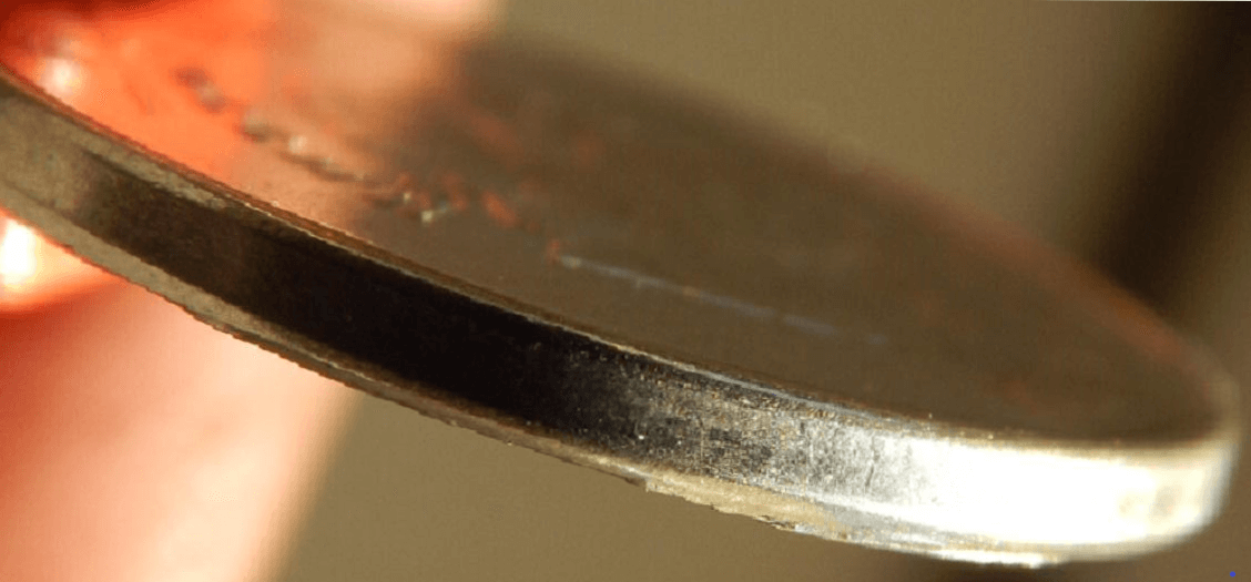 5 рублей 2018 с гладким гуртом