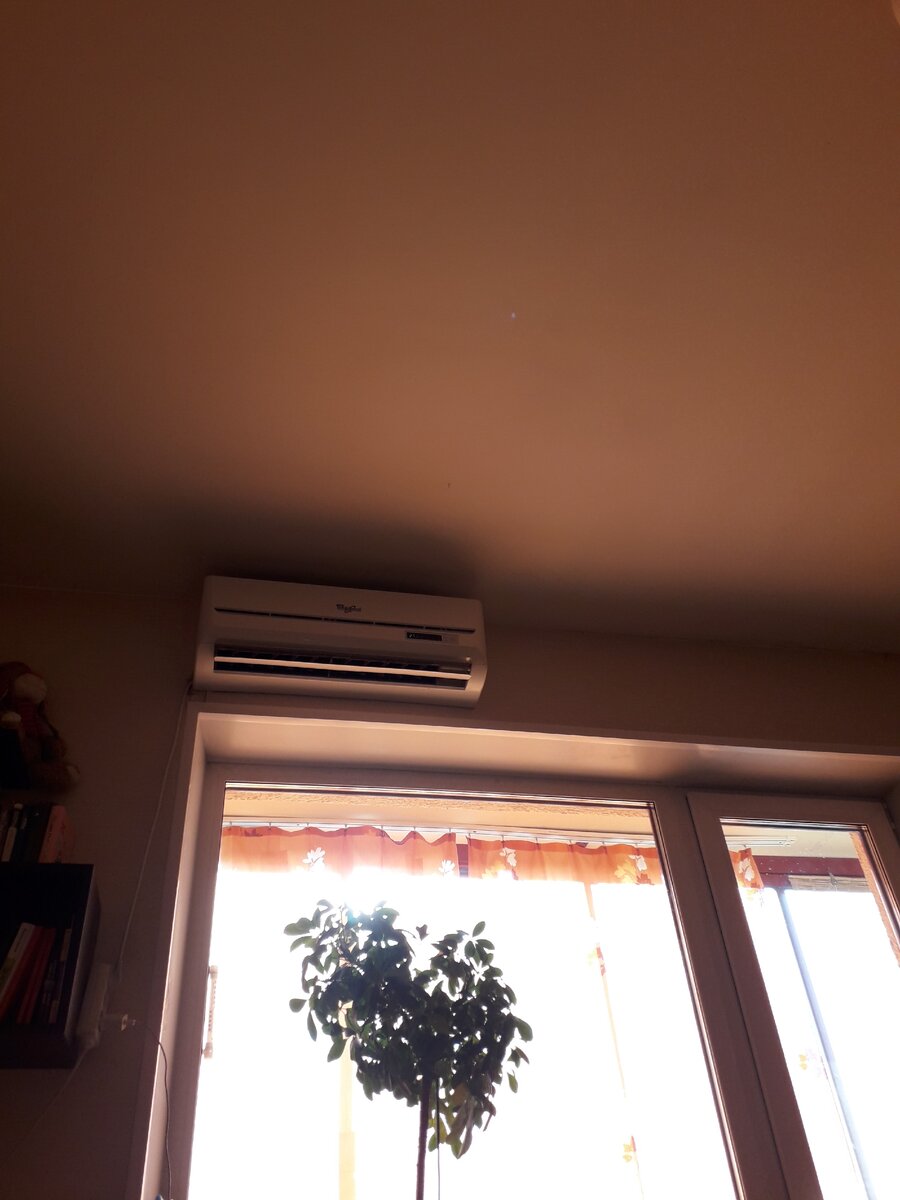 Остужаю стены сижу. Фото автора