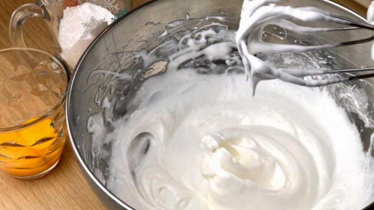 Взбиваем белки