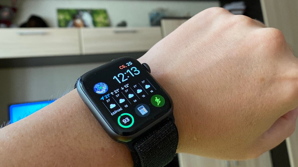 Купил Apple Watch 4 за 14 000 рублей. Первые впечатления и замечания