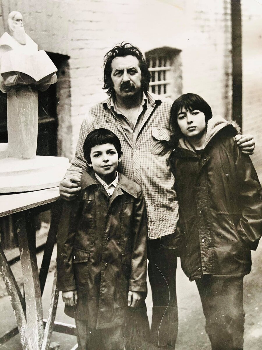 Фридрих Согоян с Ваге и Микаелем