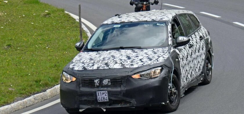 Шпионские фото будущего Fiat Tipo SW 2021 