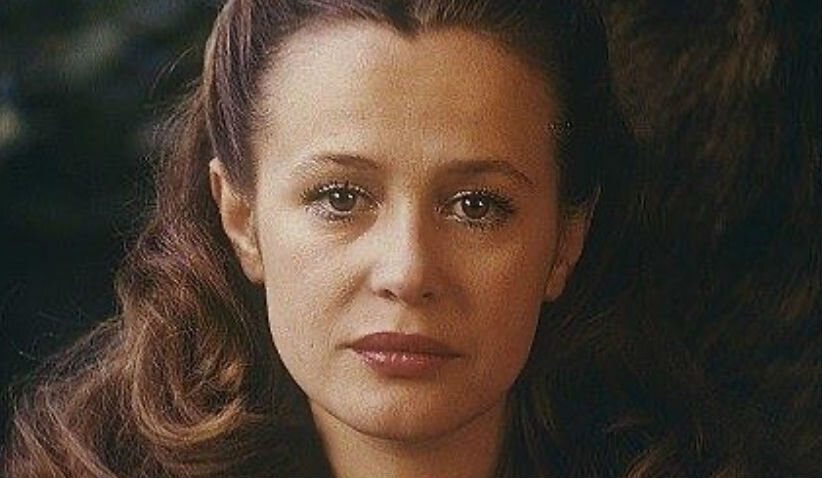 Марина Неёлова