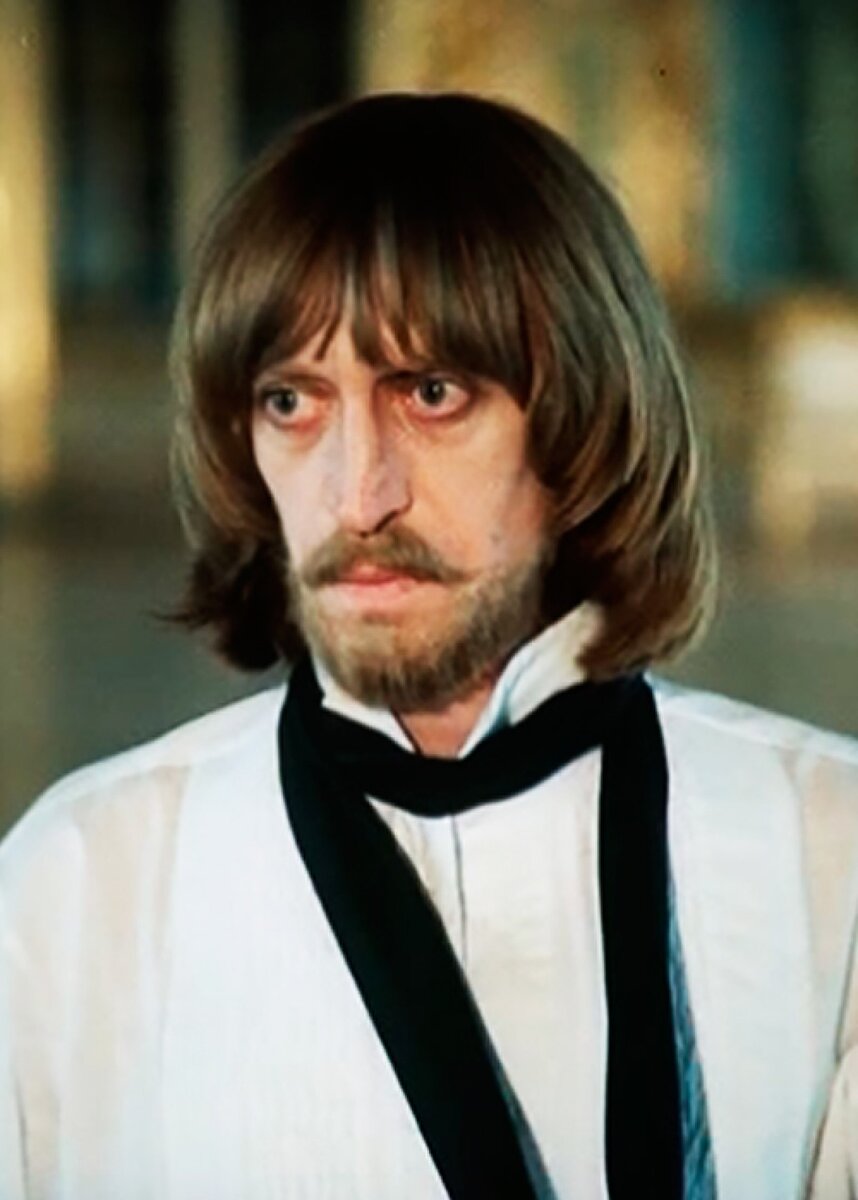 Виктор Авилов в роли графа.Кадр из х/ф «узник замка Иф» 1989 г.