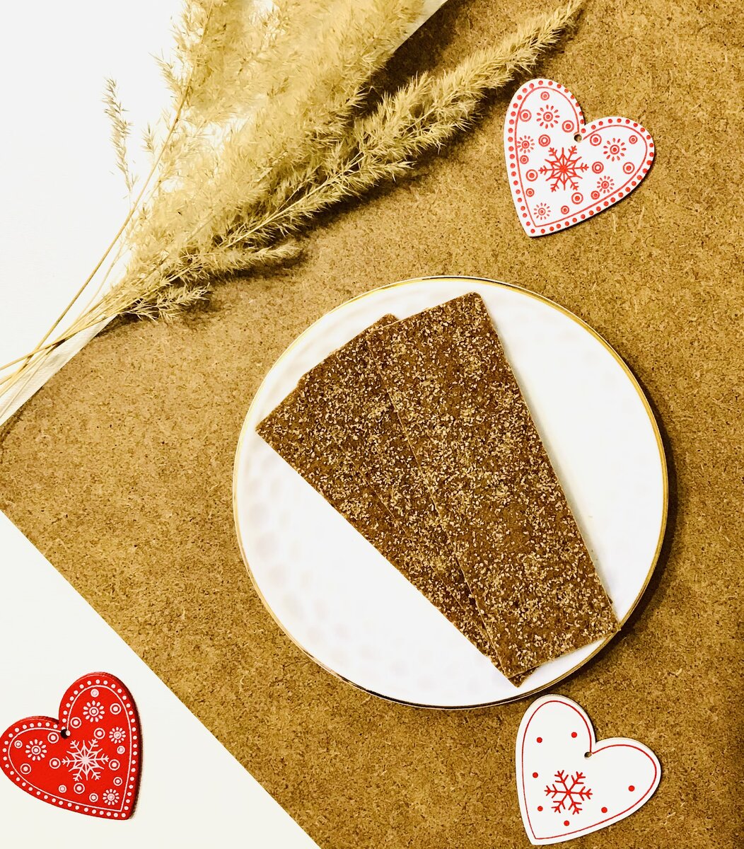 Тонкие хлебцы из ржаной муки с пшеничными отрубями (фото автора)