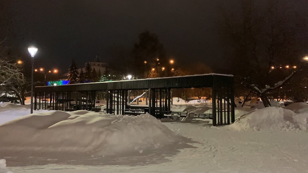 Как преобразилась территория у Администрации города Новокузнецк. Фотографии  с места событий. | Жить в кайф 🥰 | Дзен