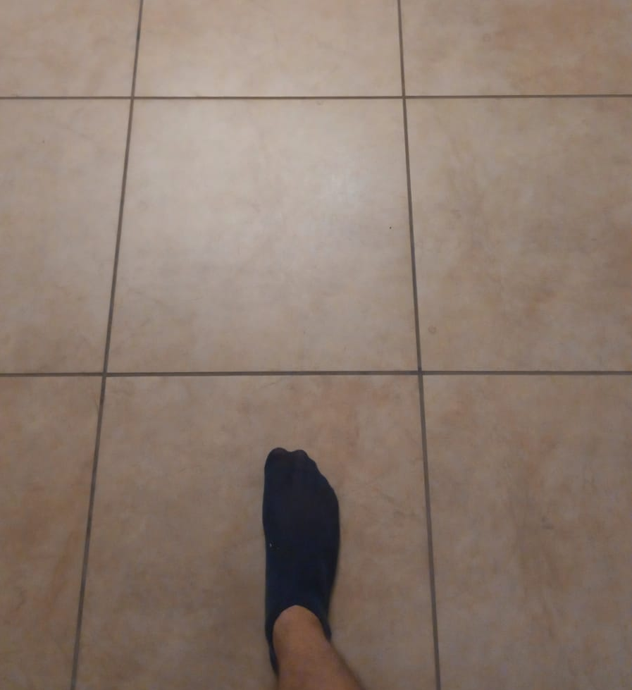 Шагать строго по квадратикам!