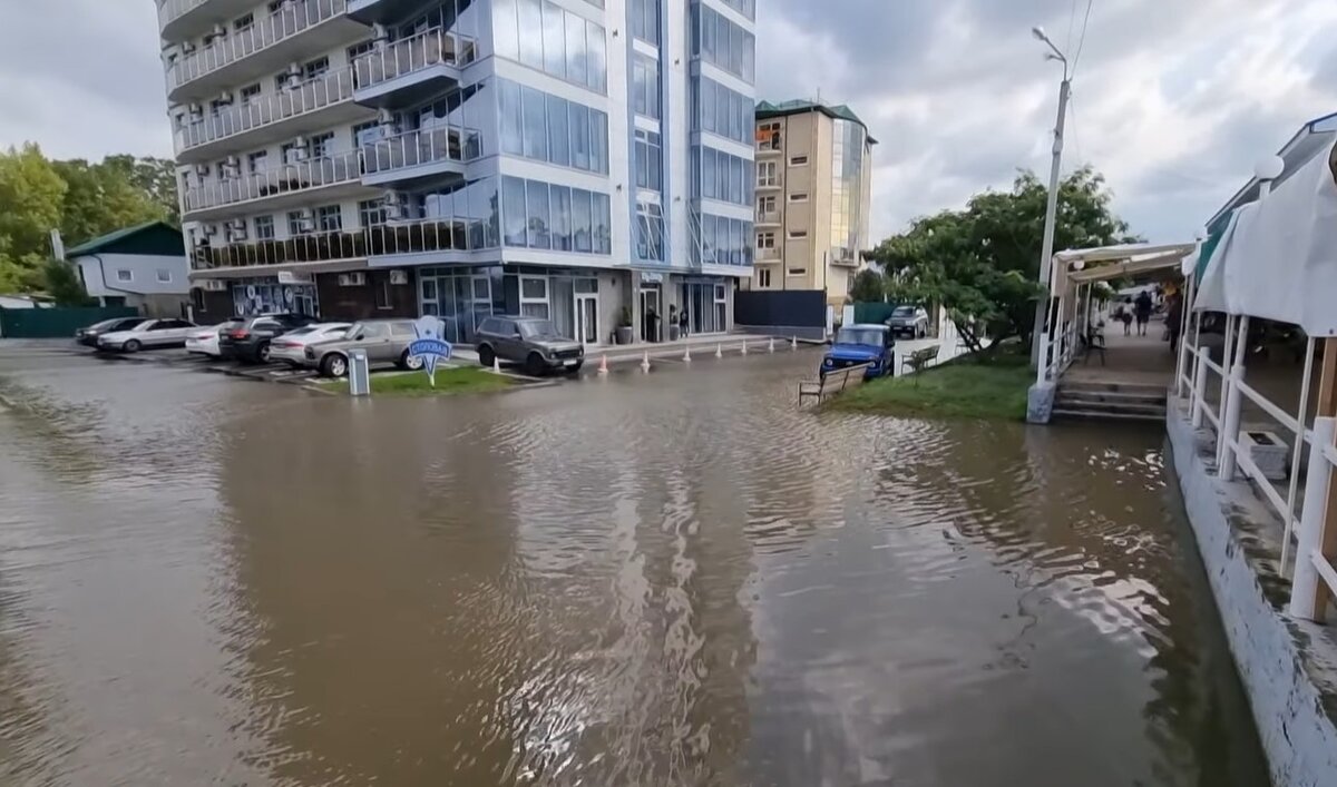 В Анапе прокопали новый канал и снесли песчаные дюны на Гостевом проезде в  Джемете | Сибиряки на море | Дзен