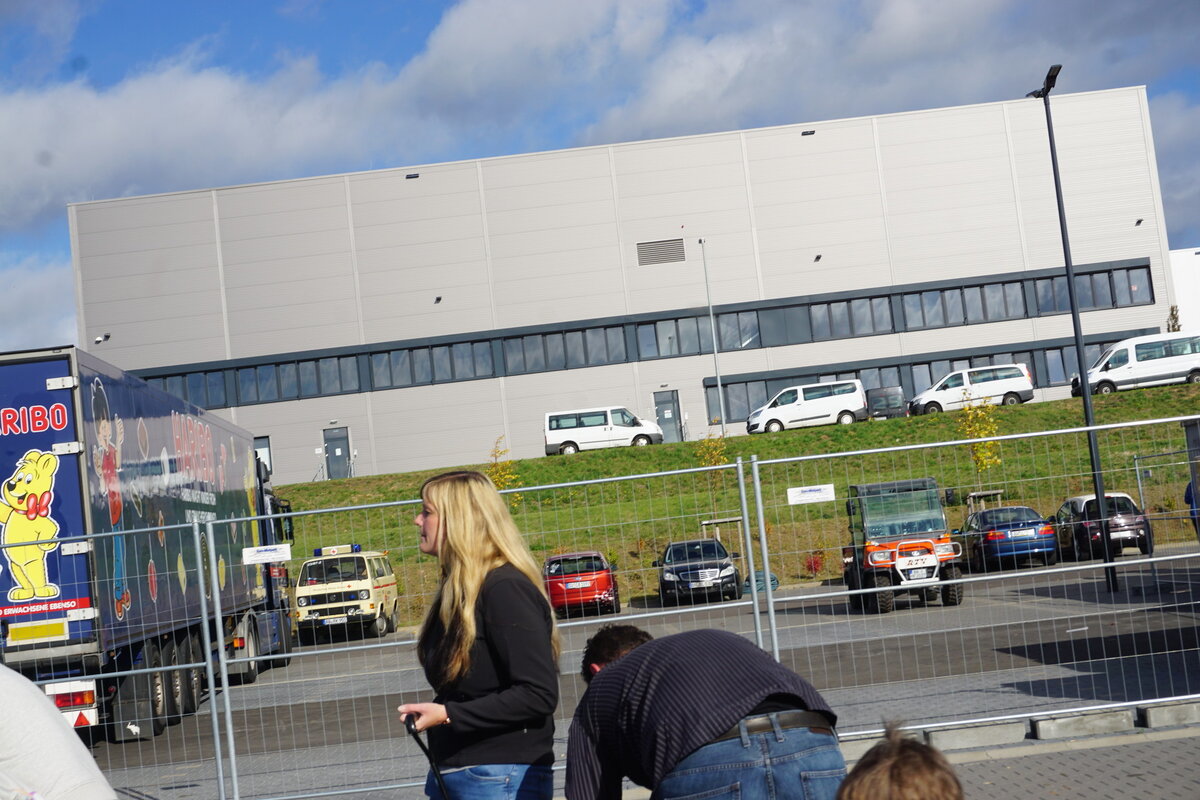 Этот завод построили совсем недавно,а это один из цехов завода!