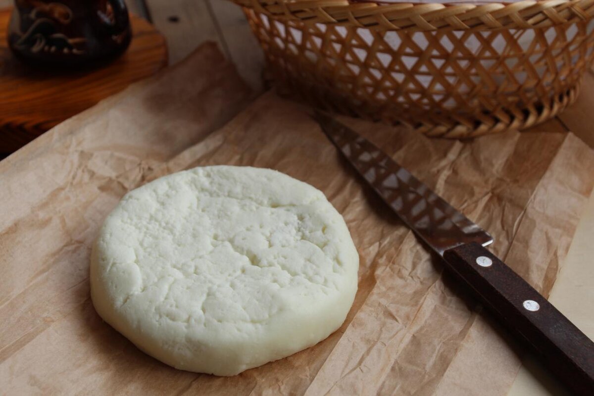 Адыгейская кухня, блюда, рецепты, история История Адыгейская кухня или черкесская кухня – кухня группы народов, в  которую входят адыги, кабардинцы и черкесы, преимущественно проживающие в  Турции и-3