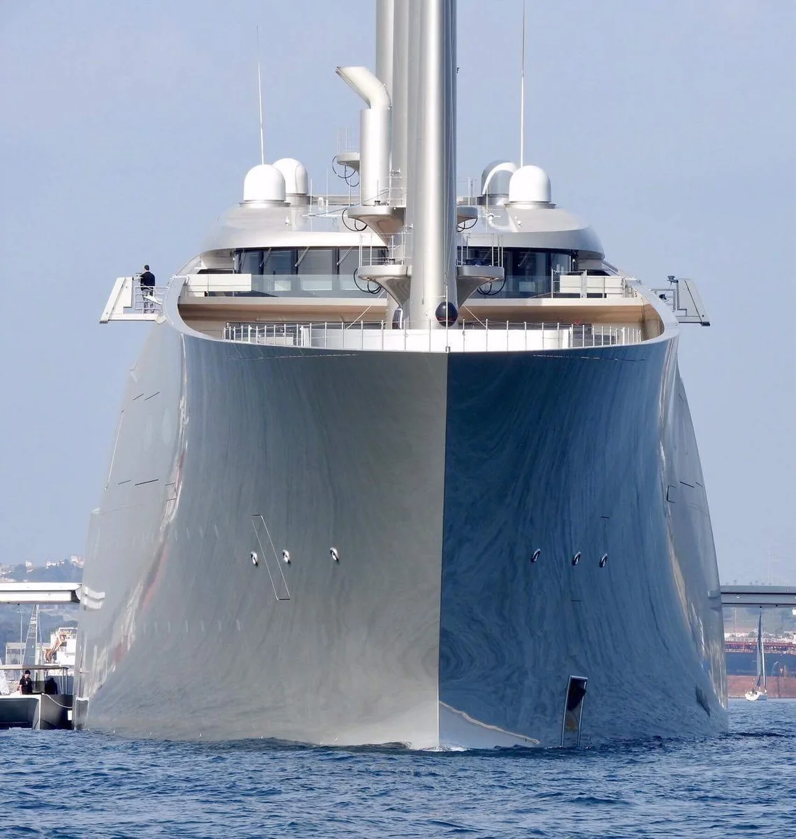 Парусная яхта Мельниченко. Sailing Yacht a Мельниченко. Яхта а1. Яхта а1 Мельниченко.