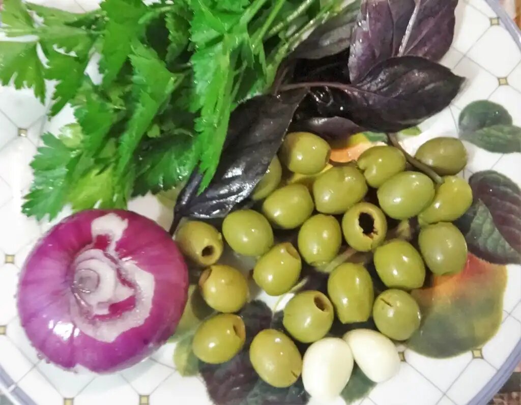 Продукты для сальсы из оливок