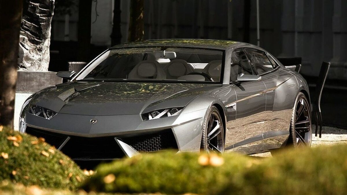 Lamborghini estoque sedan
