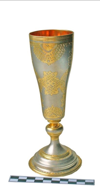 Серебряный кубок из клада купца Котельникова. Фото из фондов ЛОКМ