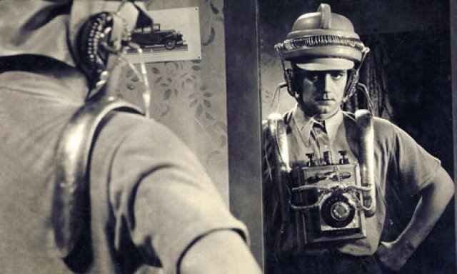 "Ein Unsichtbarer geht durch die Stadt" (Германия, 1933)