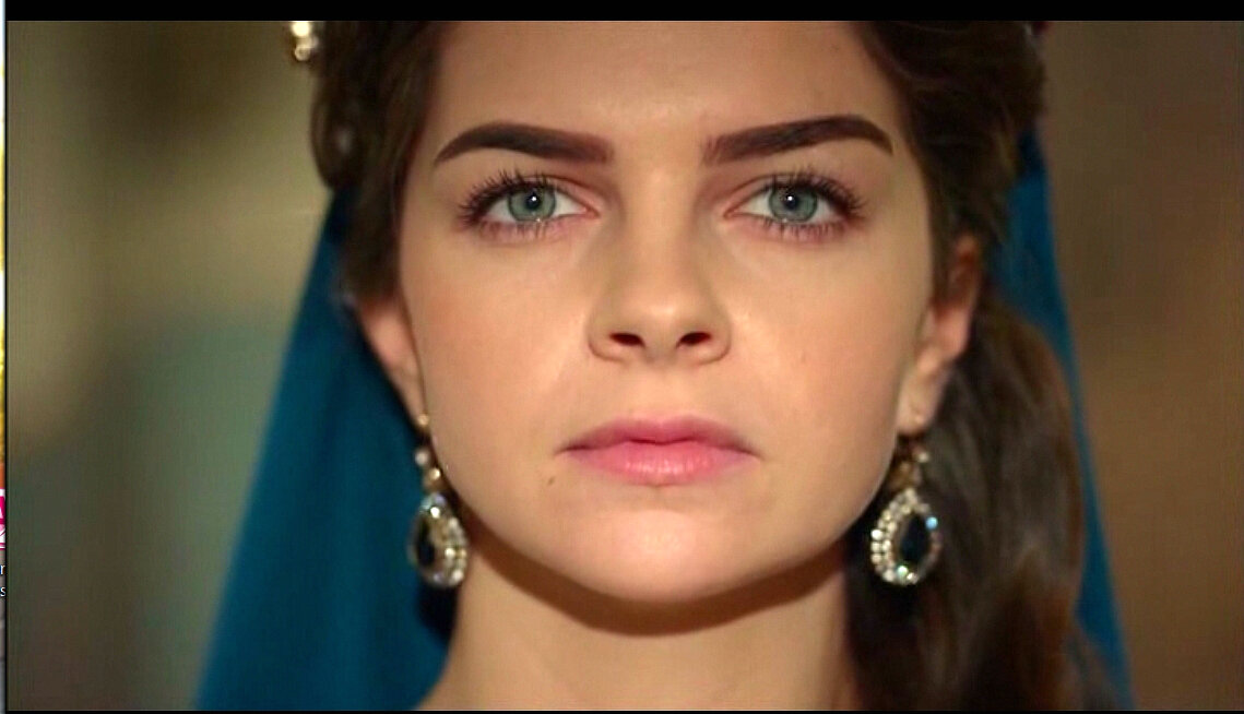 кадр из сериала "Великолепный век"  