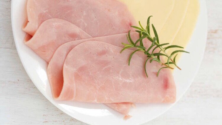 Ветчина, сыр и индейка