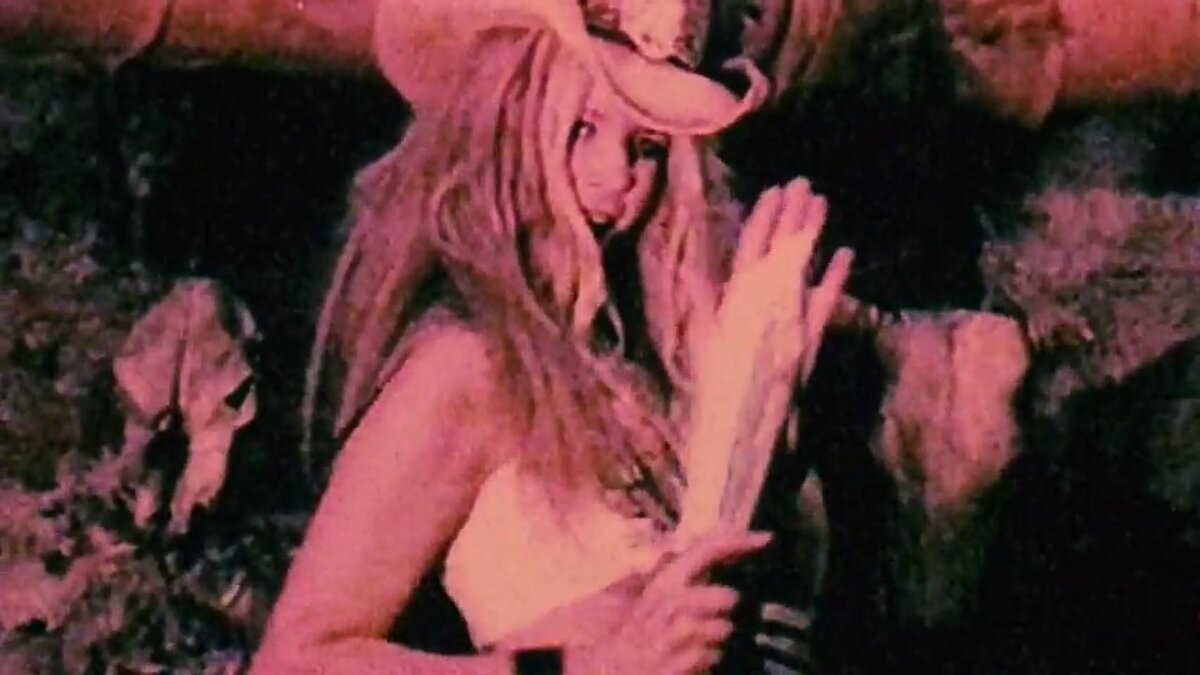 Шери Мун Зомби. Кадр и фильма