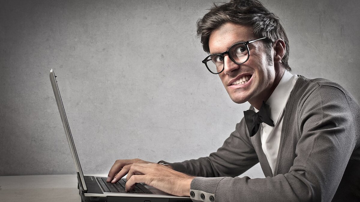 перекосило 