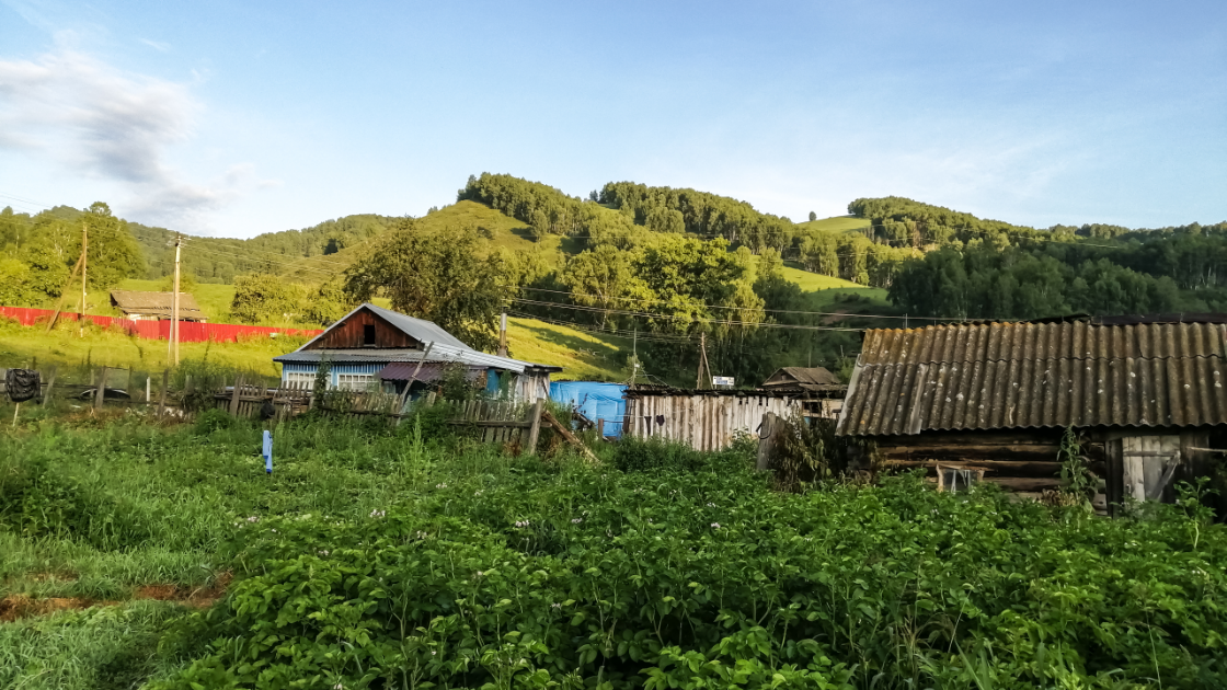 Скромно, но уединенно 