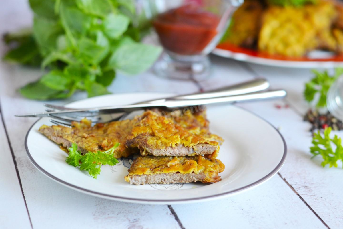 https://1000.menu/cooking/20001-sochnye-otbivnye-iz-govyadiny