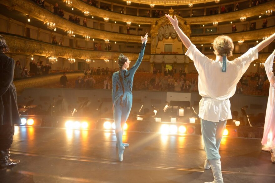 vk.com/mariinskytheatre 