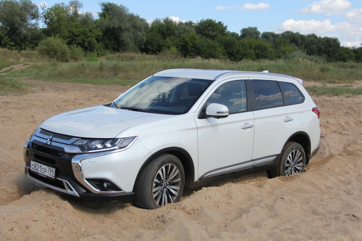 Mitsubishi Outlander РєРѕРЅС†РµРїС‚ 2018