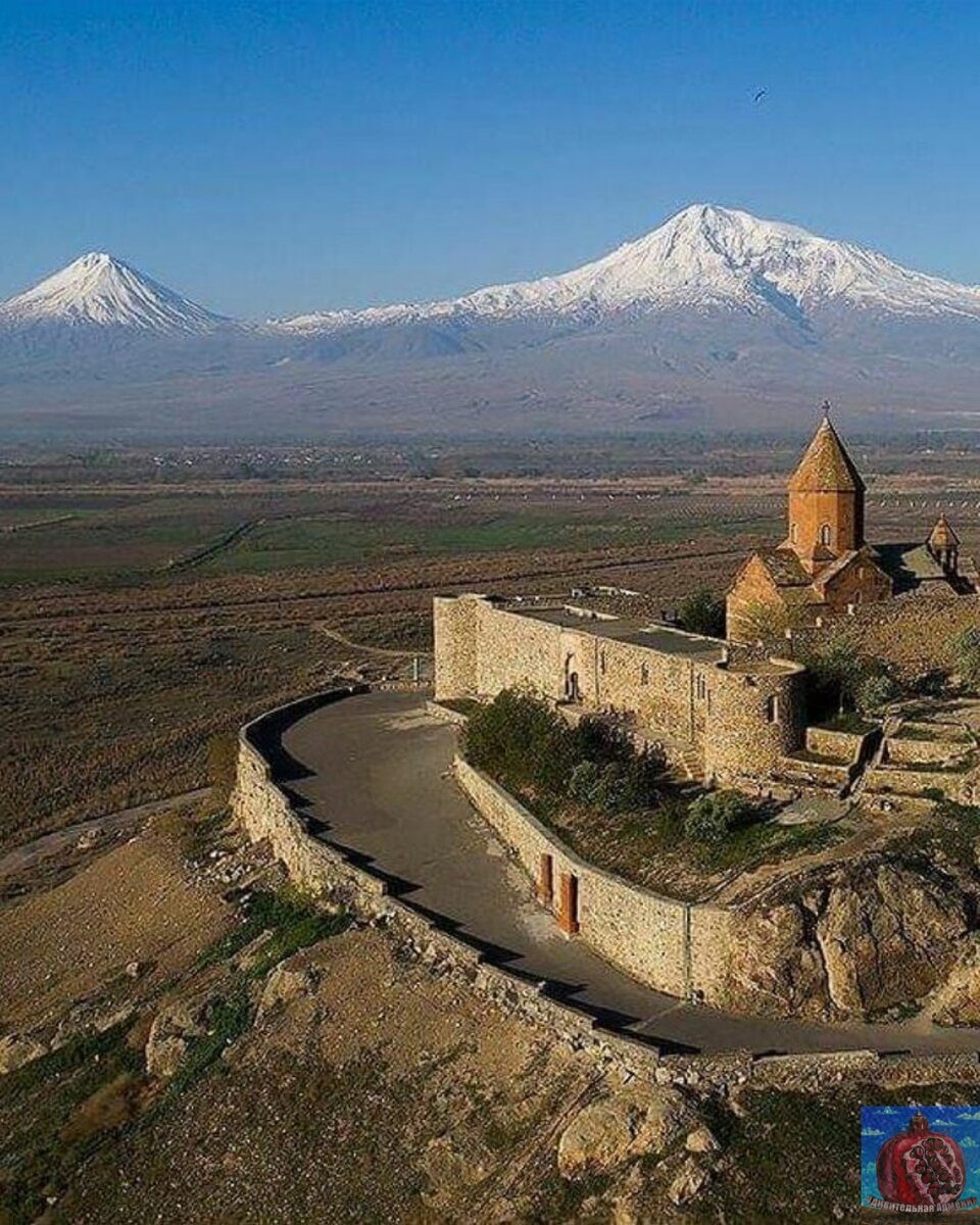 Гора Арарат, вид из Армении