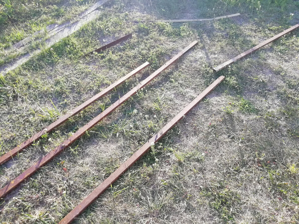 Ржавый профиль