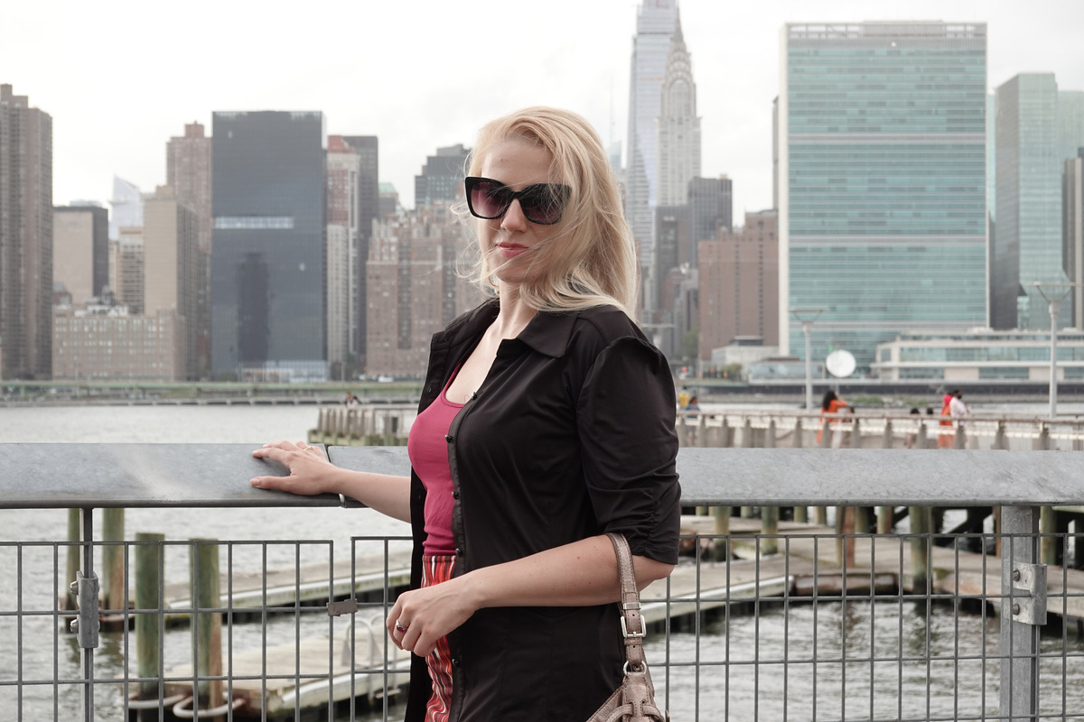 благодарю за подписку на канал! жду всех любителей практической психологии!