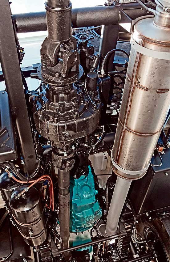 Все карданы на «Уралах» расположены очень высоко. Повредить их сложно