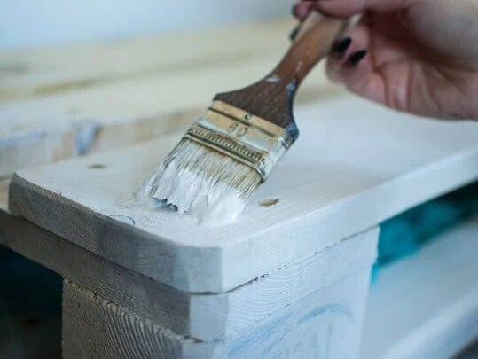 Обработка мебели из поддонов