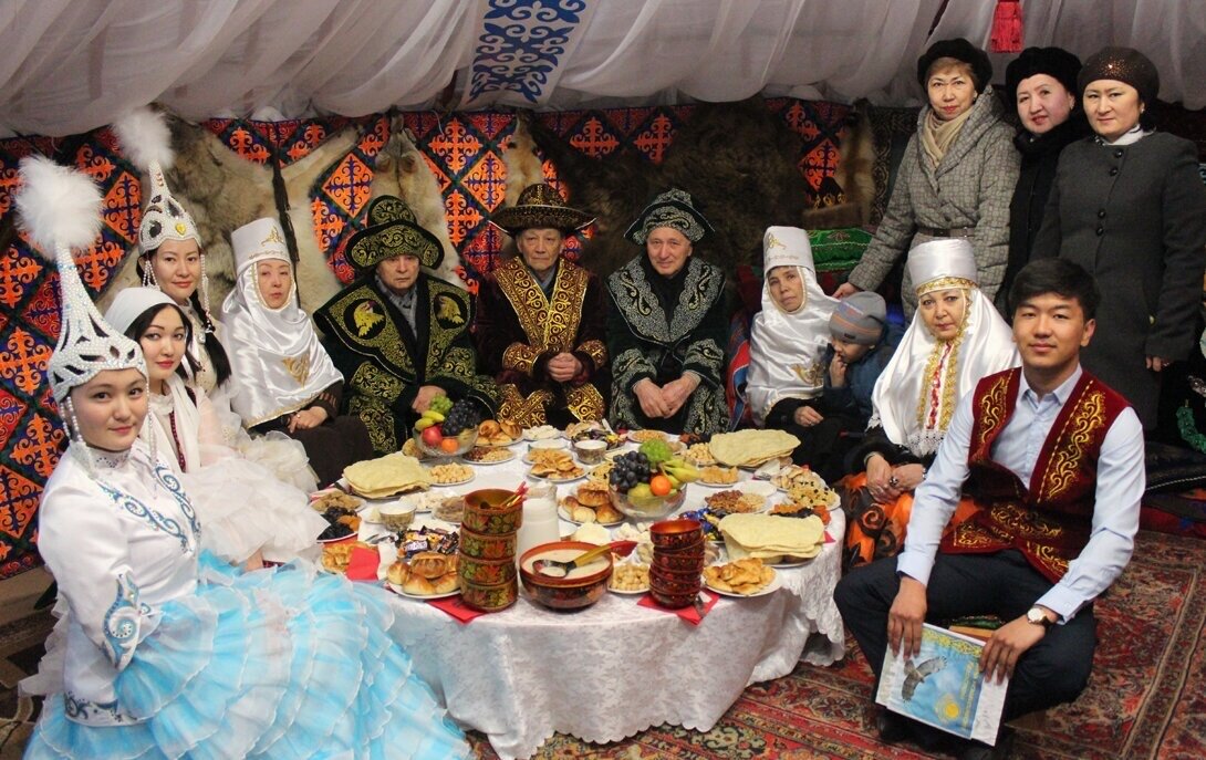 Казахская кухня-национальная кухня кочевого народа