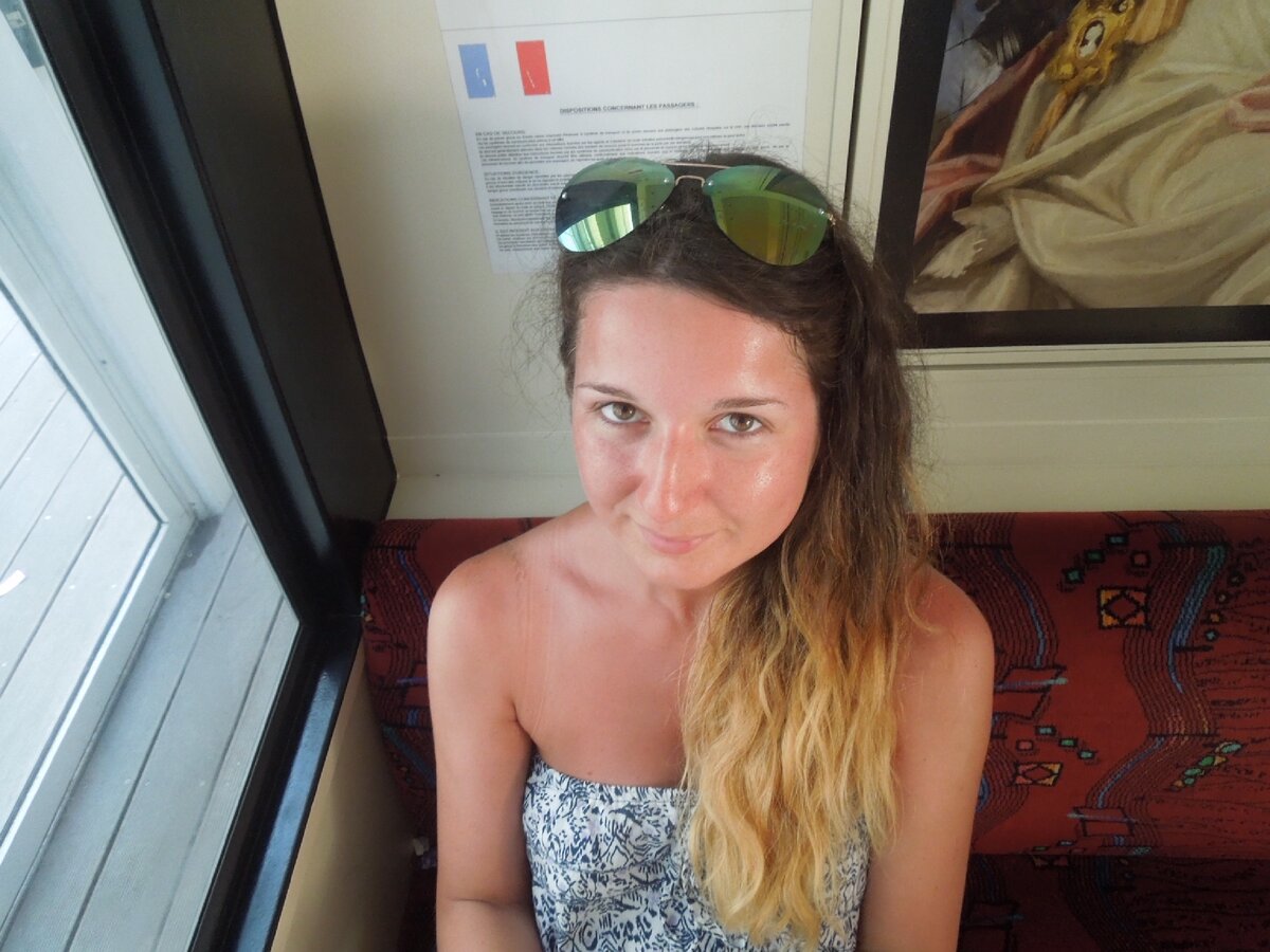 Еду в вагончике до станции Тронкетто, откуда поеду в аэропорт 