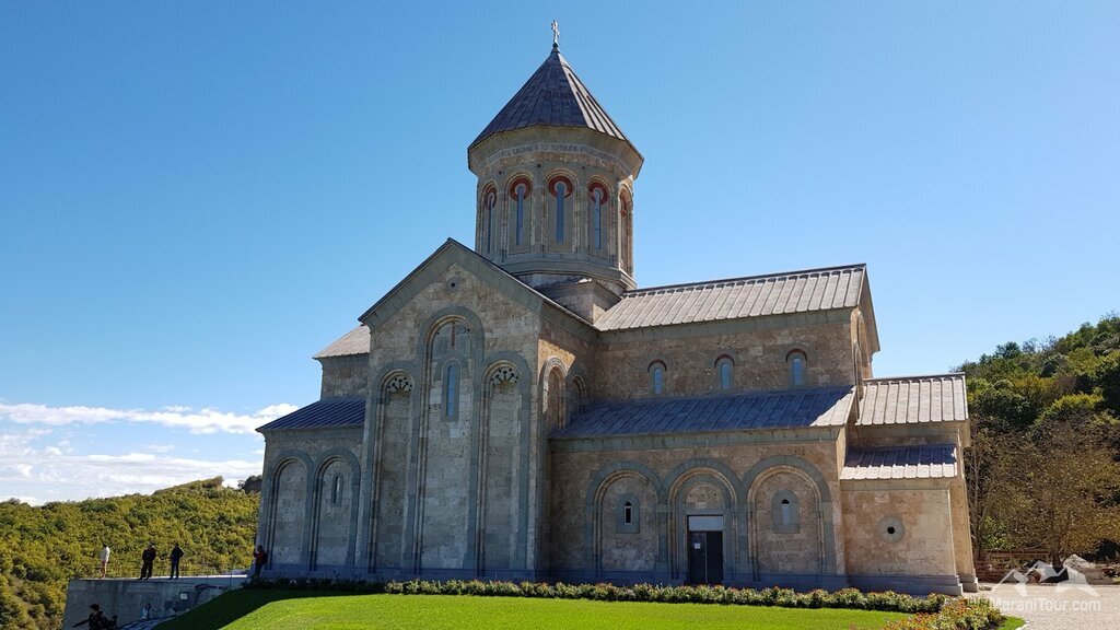 Храм святой нины в грузии фото