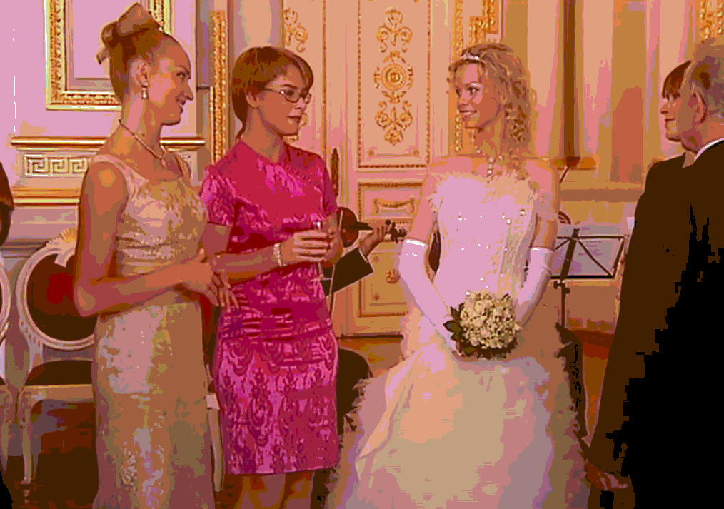Кадр из сериала "Доярка из Хацапетовки" 2006 года. Героиня из деревни в этот момент изъясняется на французском с французами.